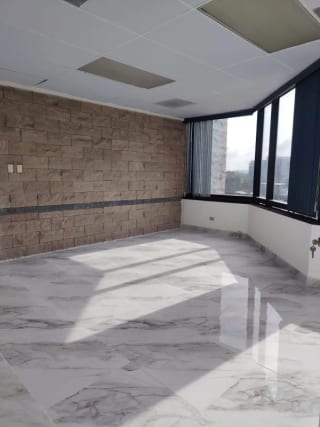 Oficina en Renta Zona 10 — Oficina en Alquiler en Zona 10, Guatemala, Ciudad — miniatura 8 de 9