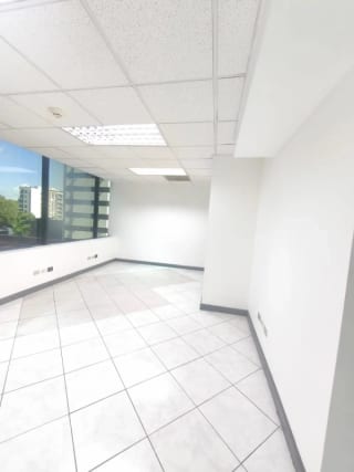 Oficina en Renta zona 14 — Oficina en Alquiler en Zona 14, Guatemala, Ciudad — miniatura 10 de 11
