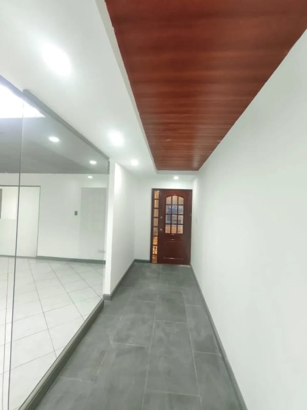 Oficina en Renta zona 14 — Oficina en Alquiler en Zona 14, Guatemala, Ciudad — foto 8 de 11