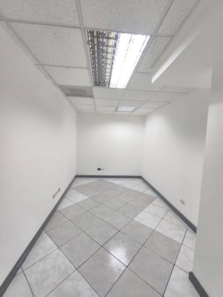 Oficina en Renta zona 14 — Oficina en Alquiler en Zona 14, Guatemala, Ciudad — miniatura 7 de 11