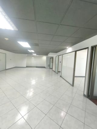 Oficina en Renta zona 14 — Oficina en Alquiler en Zona 14, Guatemala, Ciudad — miniatura 3 de 11