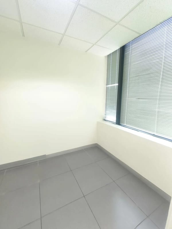 Oficina en Renta zona 14 — Oficina en Alquiler en Zona 14, Guatemala, Ciudad — foto 16 de 16