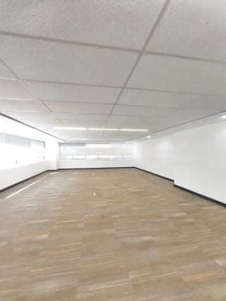 Oficina en Renta zona 10 (Con opción a Venta) — Oficina en Alquiler en Zona 10, Guatemala, Ciudad — miniatura 10 de 13