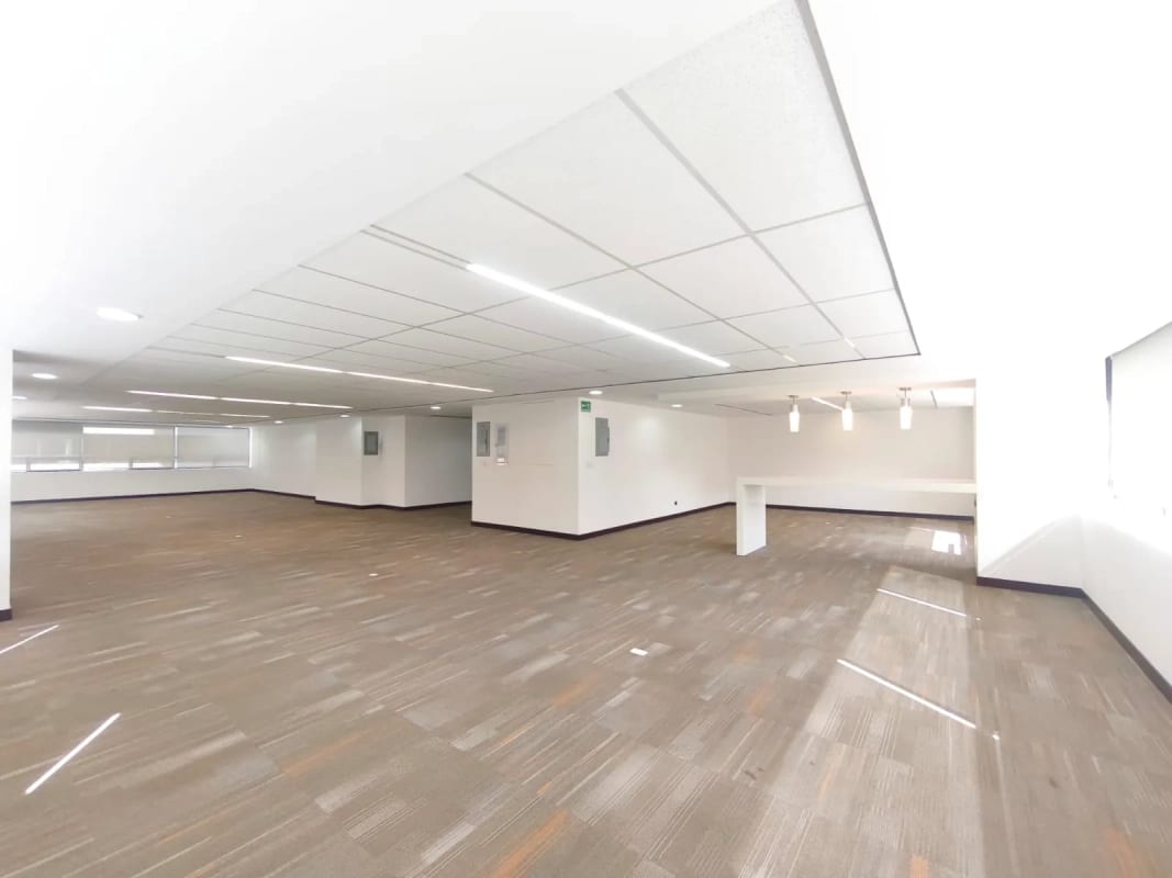 Oficina en Renta zona 10 (Con opción a Venta) — Oficina en Alquiler en Zona 10, Guatemala, Ciudad — foto 7 de 13