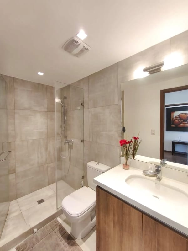 Apartamento  Amueblado en Renta - Zona 10 (Opción a Venta) — Apartamento en Alquiler en Zona 10, Guatemala, Ciudad — foto 12 de 17
