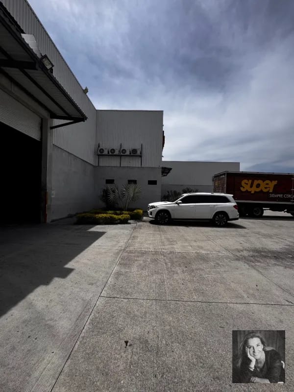 Bodega  en Renta/ Rio Hondo Zacapa — Bodega / Ofibodega en Alquiler en Teculután, Zacapa — foto 3 de 9