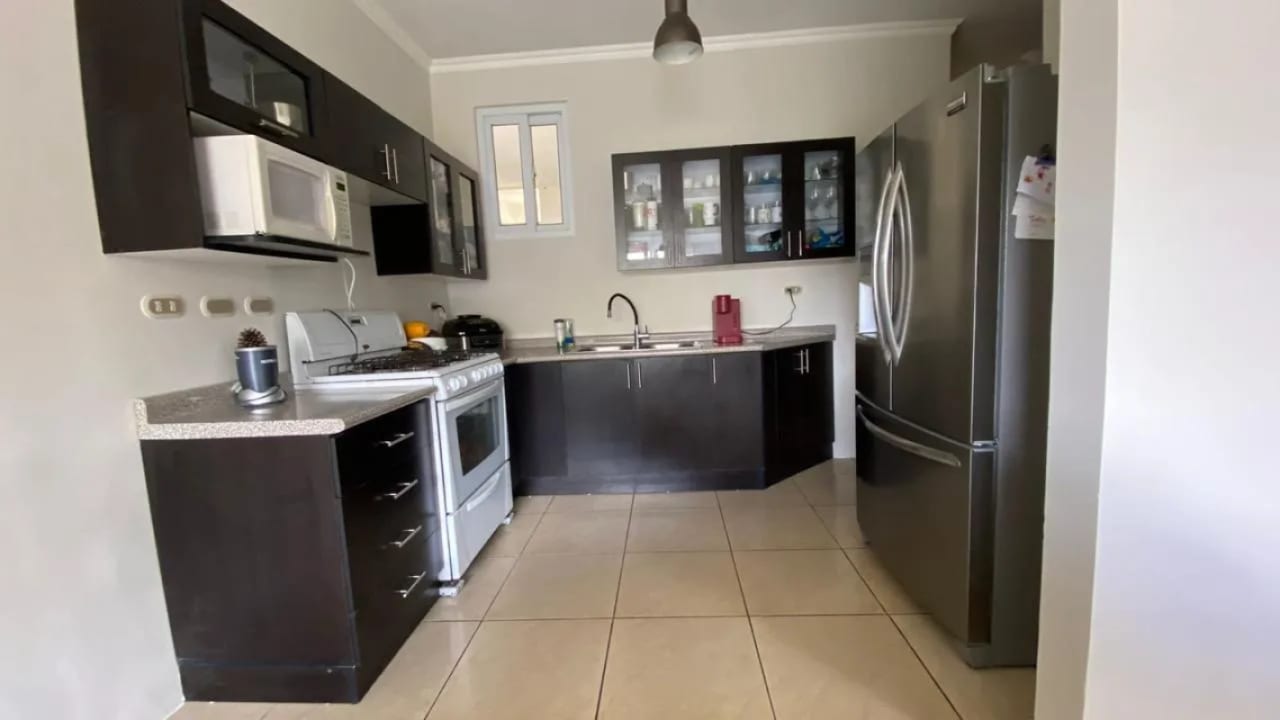 Casa en Venta, KM 19.5 Entrada a Olmeca — Casa en Venta en Carretera a El Salvador, Guatemala, Ciudad — foto 5 de 12