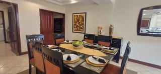 Apartamento Amueblado en Renta o Venta Zona 10 — Apartamento en Alquiler en Zona 10, Guatemala, Ciudad — miniatura 2 de 17