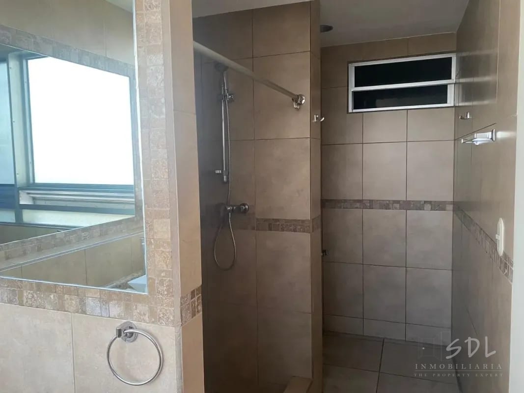 Zona 15 Vista Hermosa 1 — Apartamento en Alquiler en Zona 15, Guatemala, Ciudad — foto 5 de 5