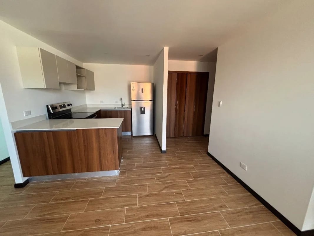 Apartamento en Renta en Essenza, zona 13, Guatemala — Apartamento en Alquiler en Zona 13, Guatemala, Ciudad — foto 13 de 13