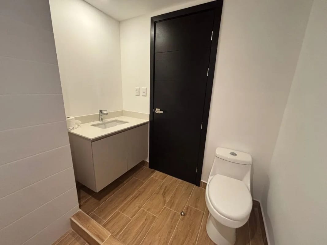 Apartamento en Renta en Essenza, zona 13, Guatemala — Apartamento en Alquiler en Zona 13, Guatemala, Ciudad — foto 9 de 13