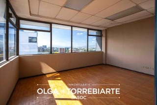 Oficina en Reforma Montufar, Zona 10 — Oficina en Alquiler en Zona 9, Guatemala, Ciudad — miniatura 3 de 17
