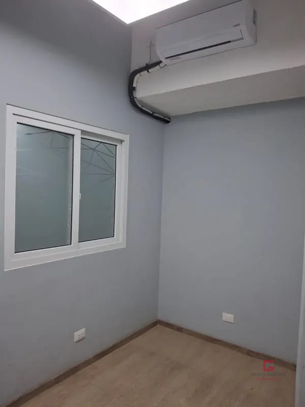 Oficina en renta en zona 9 — Oficina en Alquiler en La Galería, Zona 9, Guatemala, Ciudad — foto 5 de 8