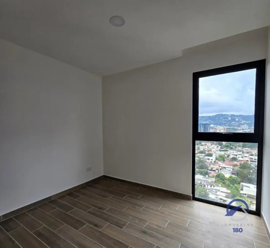 Apartamento en venta en Parque 14, zona 14, Ciudad de Guatemala — Apartamento en Venta en Parque 14, Zona 14, Guatemala, Ciudad — foto 14 de 16