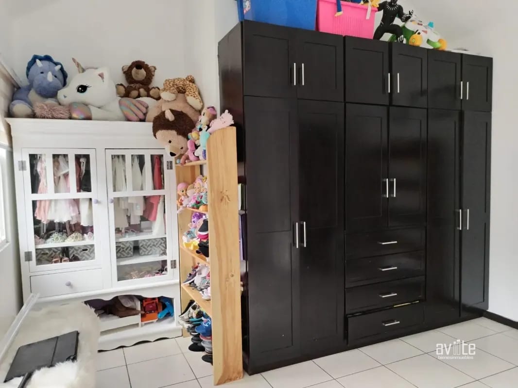 Casa tipo Navarra en venta, dentro de Alameda Norte    Q2,900,000 más impuestos — Casa en Venta en Condado Naranjo, Zona 4 Mixco, Guatemala, Ciudad — foto 6 de 9