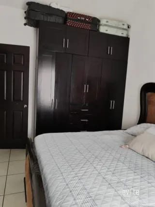 Casa tipo Navarra en venta, dentro de Alameda Norte    Q2,900,000 más impuestos — Casa en Venta en Condado Naranjo, Zona 4 Mixco, Guatemala, Ciudad — miniatura 3 de 9