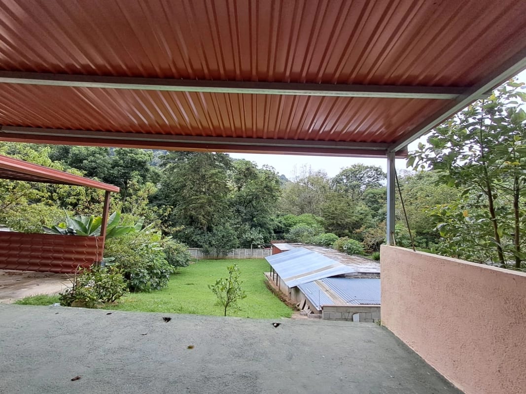 Terreno en venta San Lucas Sacatepequez — Terreno en Venta en Santiago Sacatepéquez, Sacatepéquez — foto 2 de 13