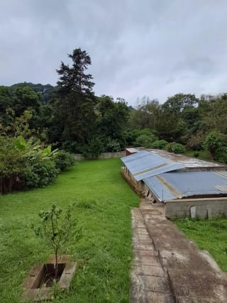 Terreno en venta San Lucas Sacatepequez — Terreno en Venta en Santiago Sacatepéquez, Sacatepéquez — miniatura 8 de 13