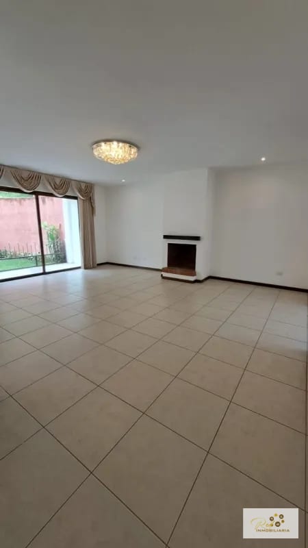 🏡 RENTA CASA EN CONDOMINIO PUERTA GRANDE, Km.14.1 CAES. — Casa en Alquiler en Carretera a El Salvador, Guatemala, Ciudad — foto 11 de 15