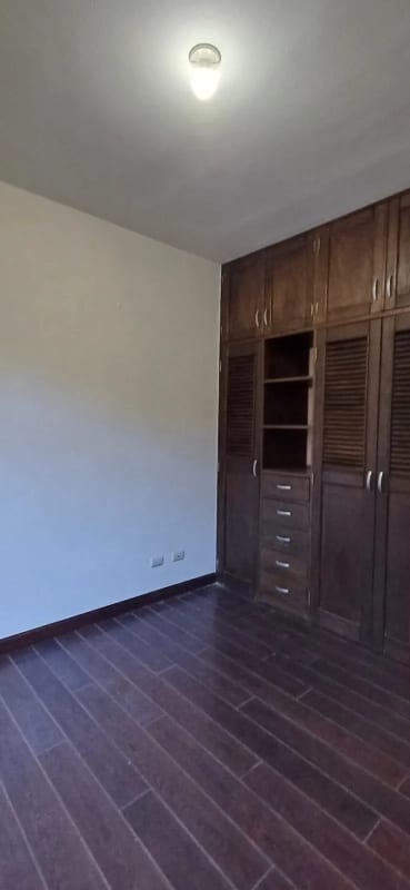 Apartamento en Renta en Carretera a El Salvador — Apartamento en Alquiler en Carretera a El Salvador, Guatemala, Ciudad — foto 7 de 17