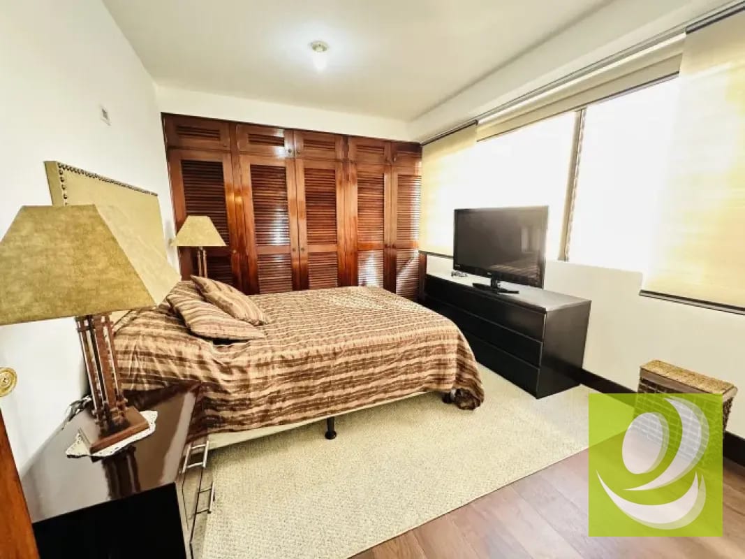 APARTAMENTO EN VENTA EN ACUEDUCTO ZONA 10. — Apartamento en Venta en Zona 10, Guatemala, Ciudad — foto 2 de 6
