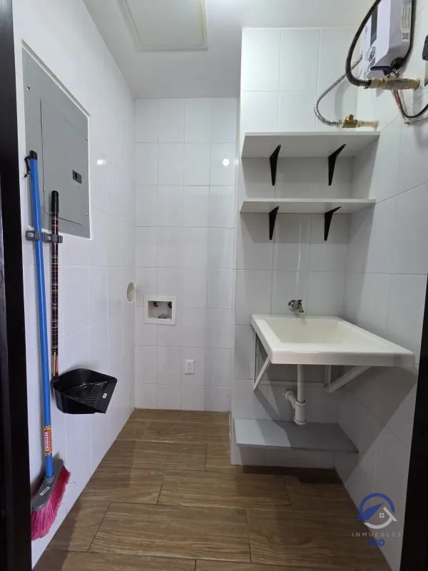 Apartamento en venta en Torre Praga, zona 15, Ciudad de Guatemala — Apartamento en Venta en Zona 15, Guatemala, Ciudad — foto 3 de 13