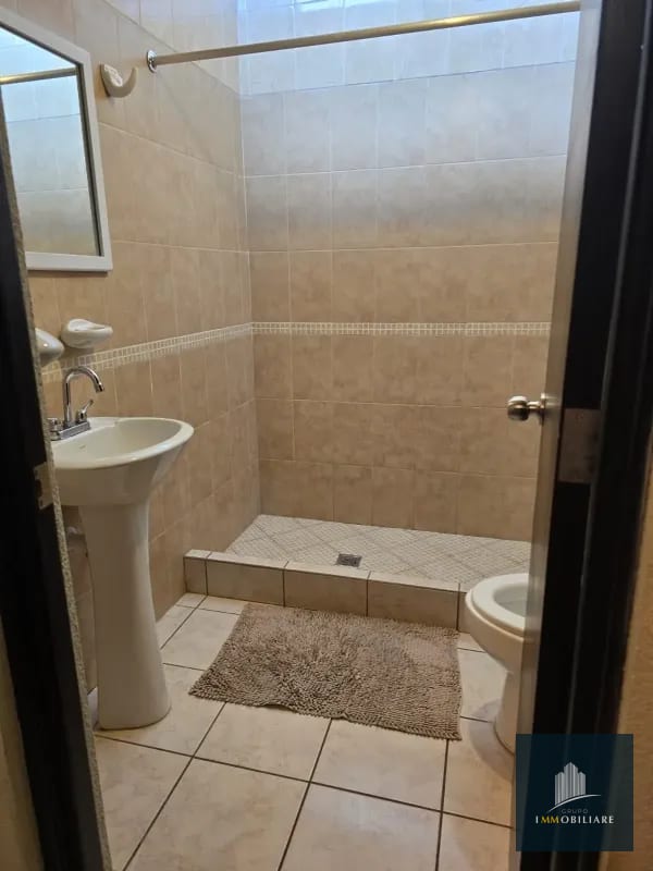 Casa en venta san jose pinula, condominio real providencia — Casa en Venta en San José Pinula, Carretera a El Salvador, Guatemala, Ciudad — foto 3 de 17