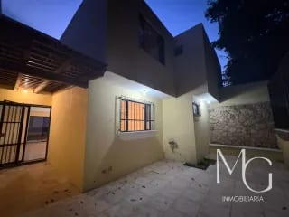 Casa en Venta San Cristóbal SAN MARINO — Casa en Venta en Zona 8 Mixco, Guatemala, Ciudad — miniatura 1 de 16