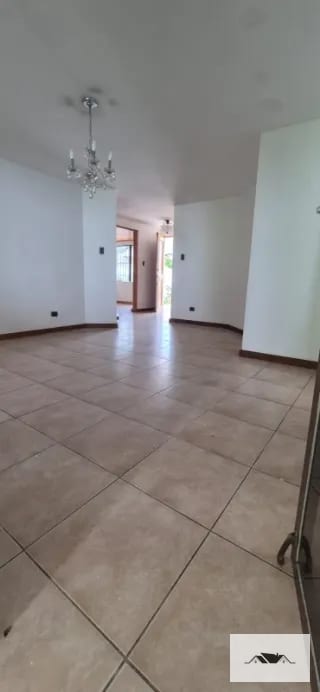 En Renta Casa Santa Rosalia Km 12.5 Caes — Casa en Alquiler en Santa Rosalia La Laguna, Carretera a El Salvador, Guatemala, Ciudad — miniatura 16 de 16