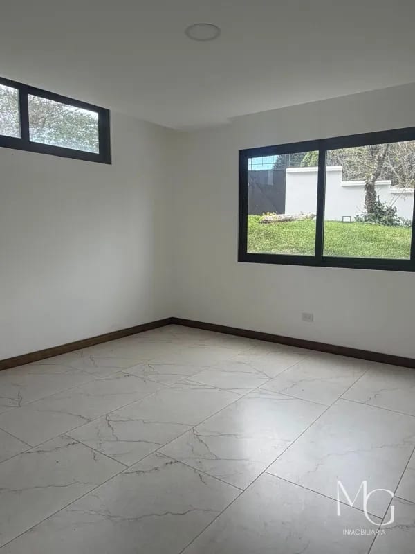 Casa en venta en Sausalito CAES — Casa en Venta en Sausalito, Carretera a El Salvador, Guatemala, Ciudad — foto 5 de 11