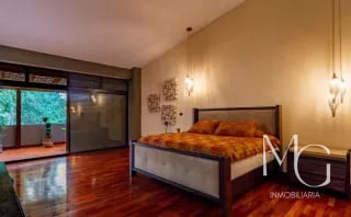 casa en venta en zona 14 dentro de condominio — Casa en Venta en Zona 14, Guatemala, Ciudad — miniatura 7 de 8