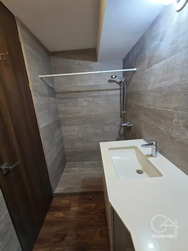 Apartamento en Venta - Aralia 2, Zona 11 — Apartamento en Venta en Zona 11, Guatemala, Ciudad — foto 3 de 14