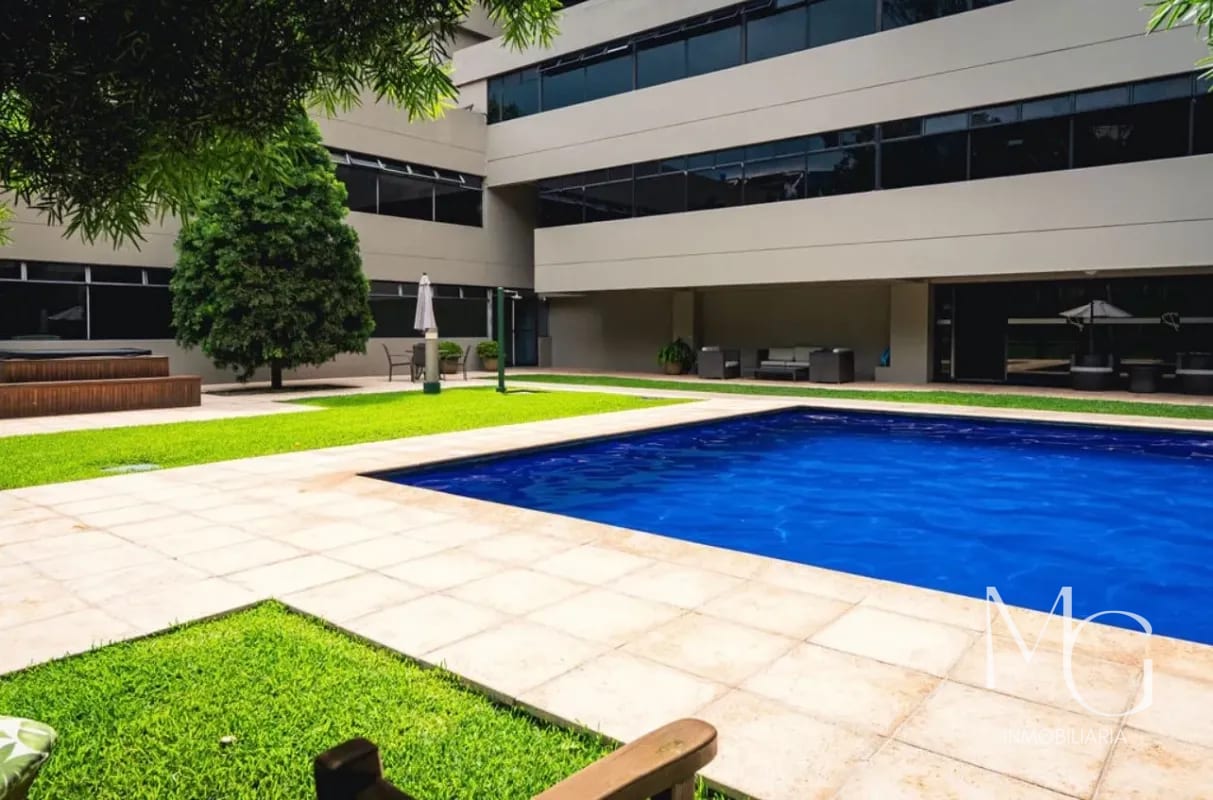 Venta de Casa en Zona 14 — Casa en Venta en Zona 14, Guatemala, Ciudad — foto 1 de 9