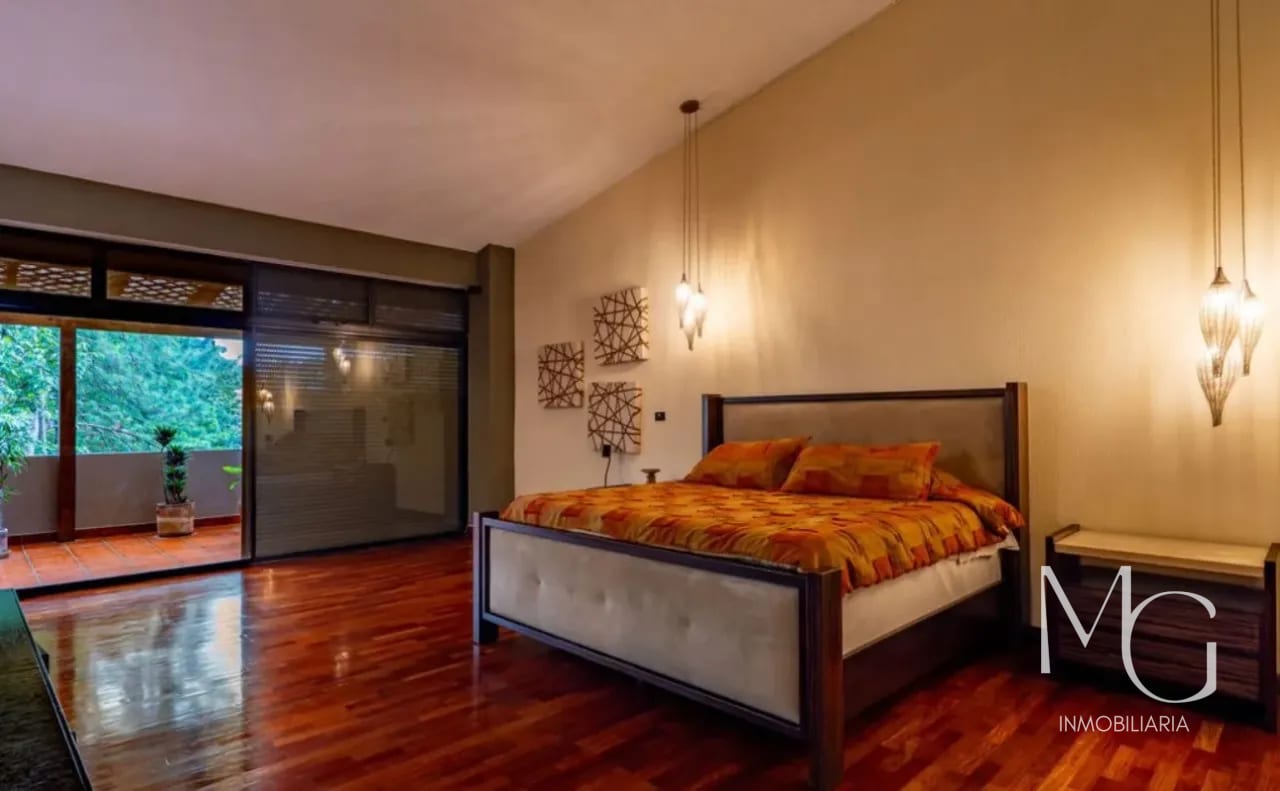 Venta de Casa en Zona 14 — Casa en Venta en Zona 14, Guatemala, Ciudad — foto 5 de 9