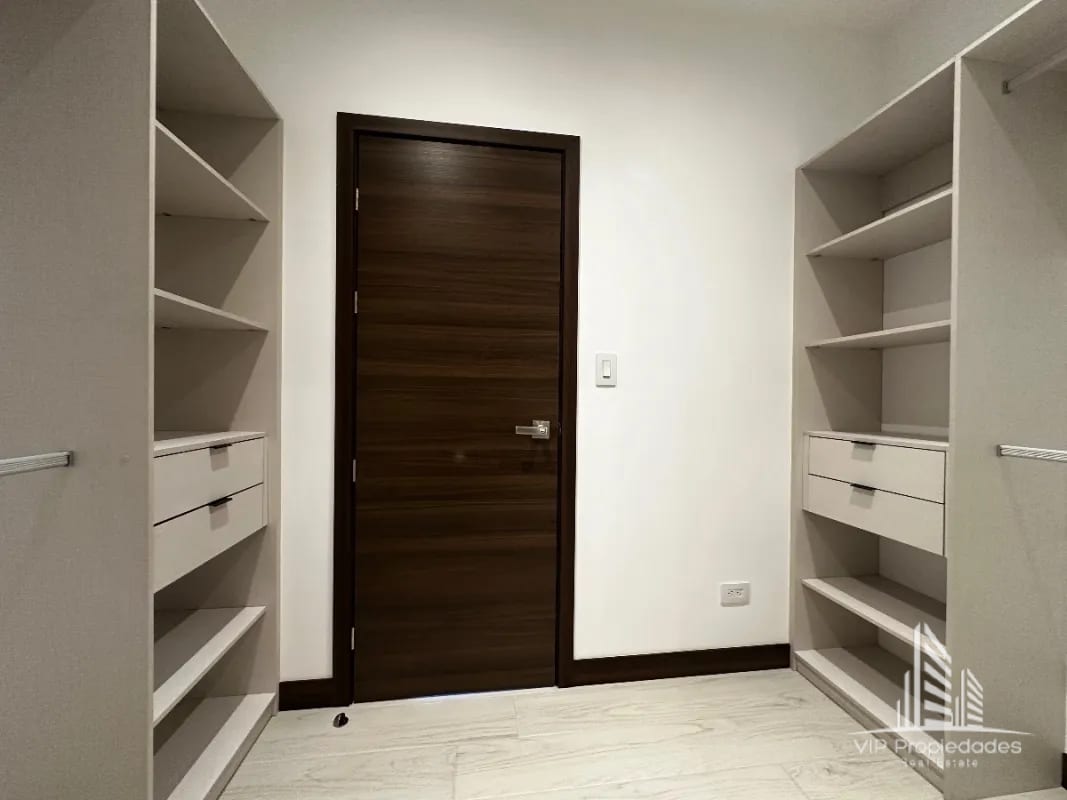 Apartamento en alquiler Residencias Spazio Zona 15 — Apartamento en Alquiler en Spazio, Zona 15, Guatemala, Ciudad — foto 11 de 16