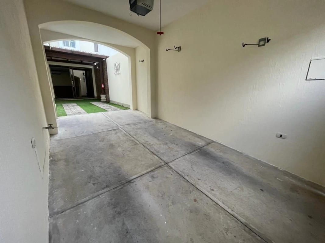 VENDO CASA SOLANA EN CONDADO NARANJO — Casa en Venta en Condado Naranjo, Zona 4 Mixco, Guatemala, Ciudad — foto 3 de 16