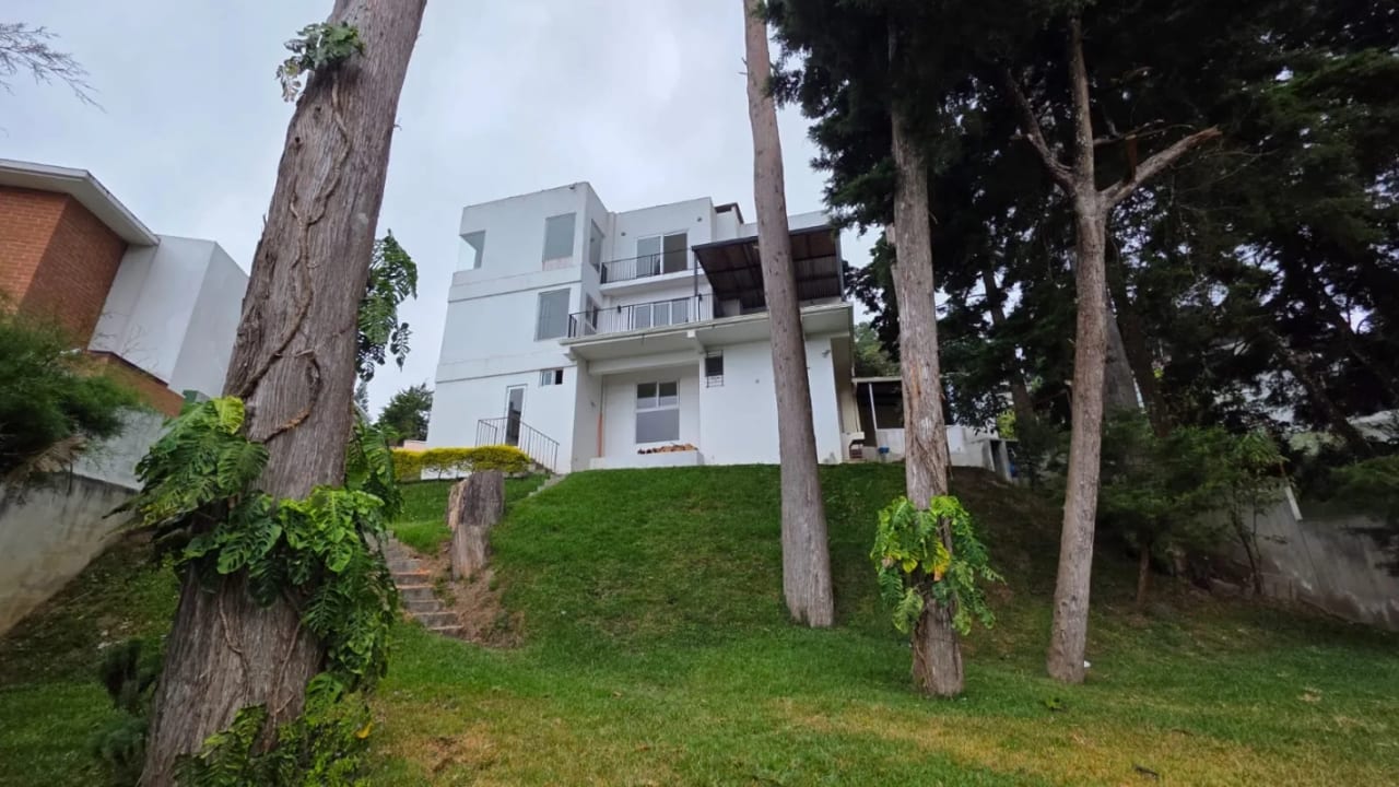 Casa en venta en Carretera a El Salvador km 12.5 El Socorro — Casa en Venta en El Socorro, Carretera a El Salvador, Guatemala, Ciudad — foto 1 de 16