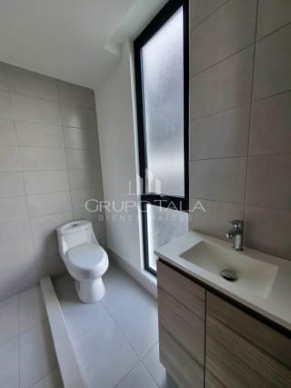 Apartamento en Venta en Zona 13, Edificio Torre Milea — Apartamento en Venta en Zona 13, Guatemala, Ciudad — miniatura 3 de 4