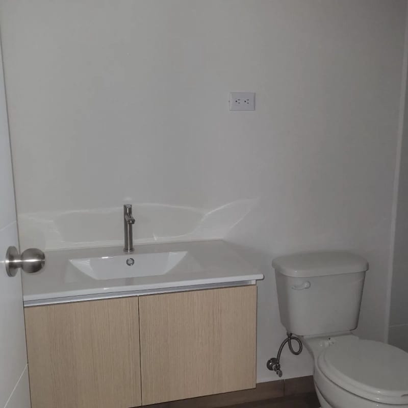 APARTAMENTO NUEVO EN RENTA EN LARES ZONA 16 — Apartamento en Alquiler en Lares 16, Zona 16, Guatemala, Ciudad — foto 6 de 10