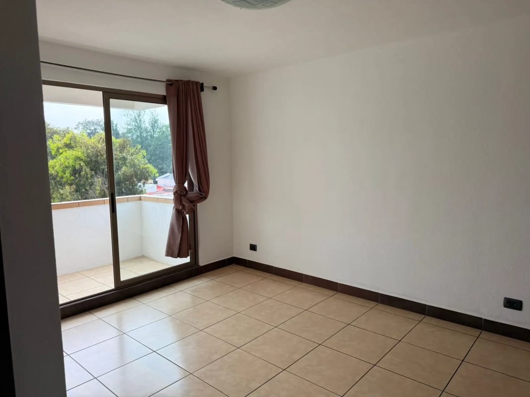 BONITO APARTAMENTO EN VENTA EN JARDINES DE LAS CHARCAS ZONA 11 — Apartamento en Venta en Jardines de Las Charcas, Zona 11, Guatemala, Ciudad — foto 6 de 6