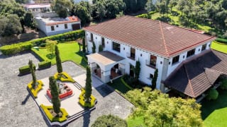 CASA EN RENTA EN HACIENDA DEL COMENDADOR — Casa en Venta en San Miguel Dueñas, Sacatepéquez — miniatura 1 de 5