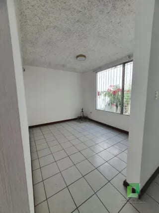 Casa Venta San Cristóbal — Casa en Venta en Zona 8 Mixco, Guatemala, Ciudad — miniatura 7 de 16