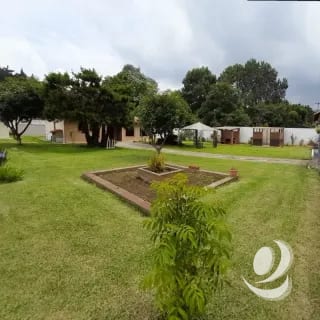 Oficina en Renta San Lucas Sacatepéquez con amplio jardín parqueo — Casa en Alquiler en San Lucas Sacatepéquez, Sacatepéquez — miniatura 7 de 10