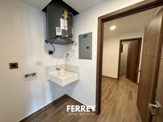 parque 14, amplio con cuarto de servicio — Apartamento en Alquiler en Parque 14, Zona 14, Guatemala, Ciudad — miniatura 10 de 15