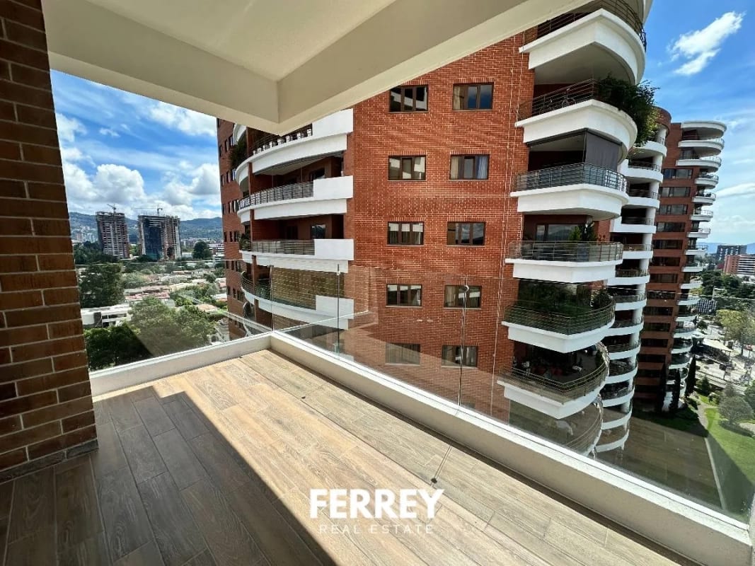 parque 14, amplio con cuarto de servicio — Apartamento en Alquiler en Parque 14, Zona 14, Guatemala, Ciudad — foto 6 de 15
