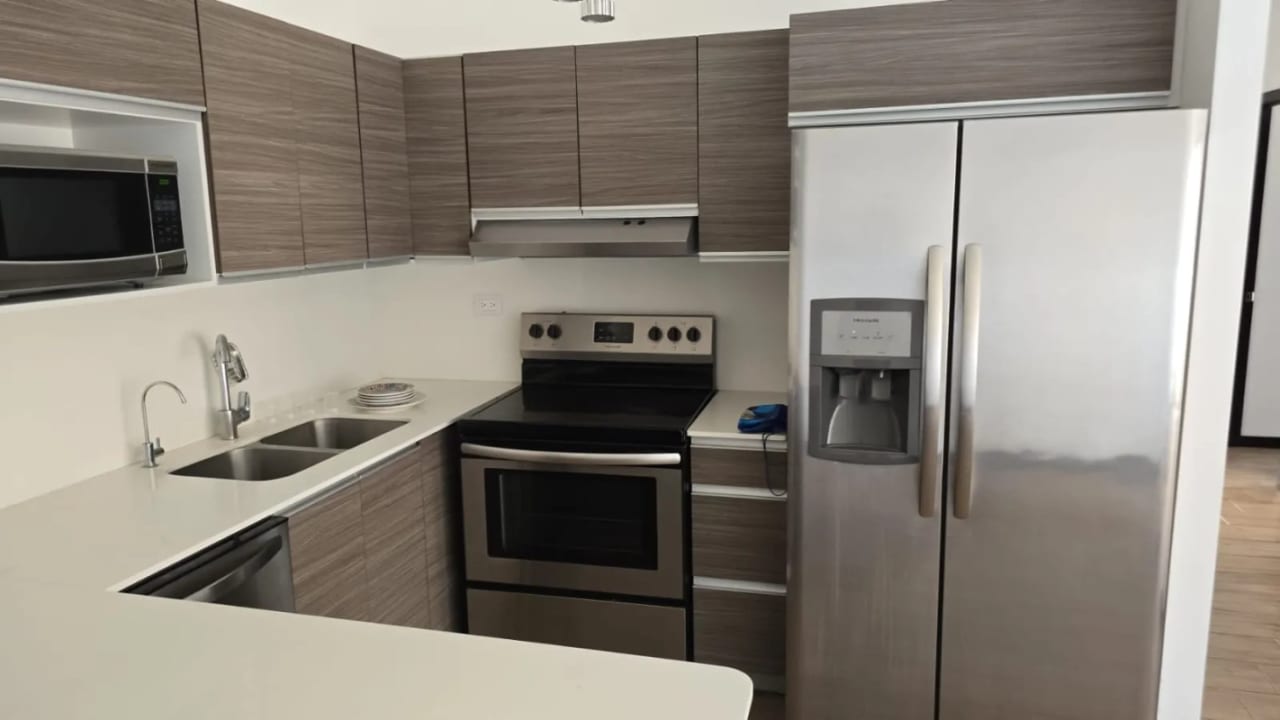 Apartamento en venta, Edificio Casalini zona 10 — Apartamento en Venta en Cassalini, Zona 10, Guatemala, Ciudad — foto 2 de 11