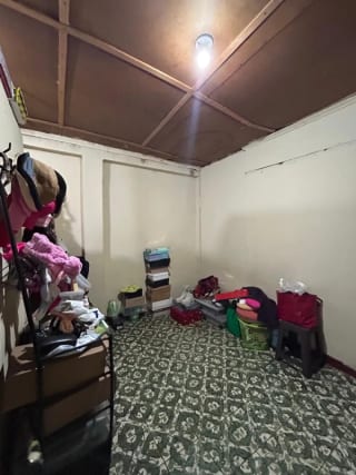 Casa en venta en zona 4 Mixco Monte Real con locales comerciales — Casa en Venta en Zona 4 Mixco, Guatemala, Ciudad — miniatura 11 de 16