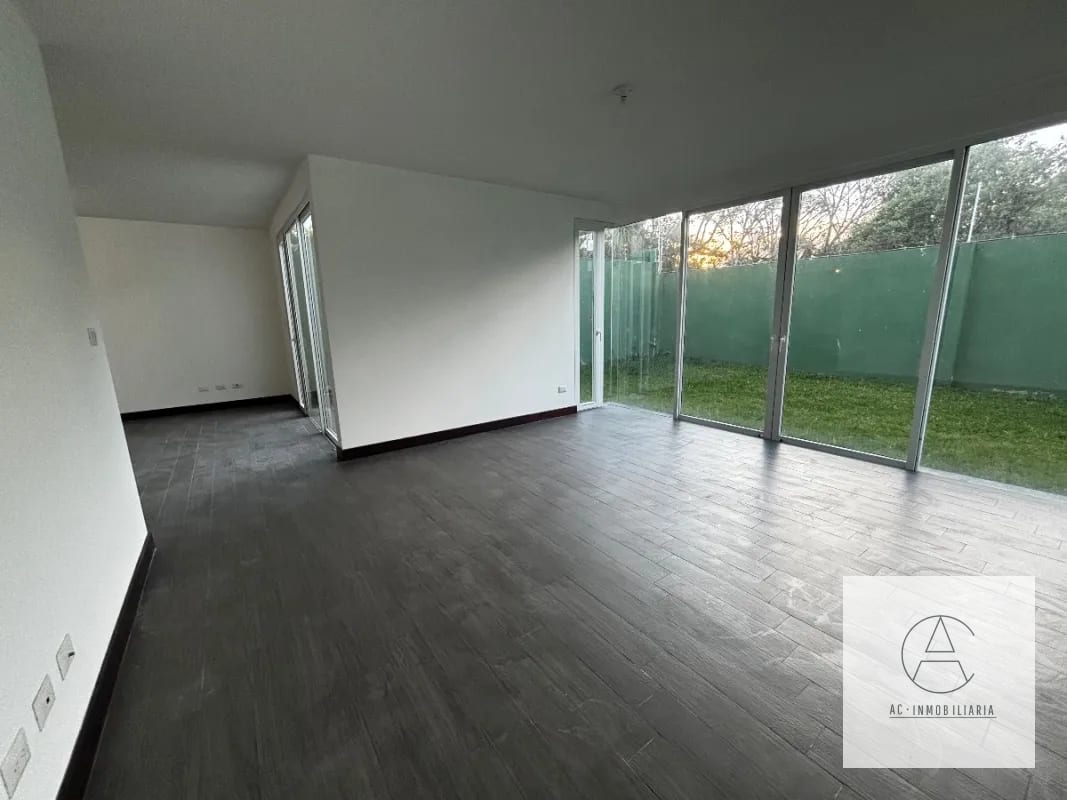 Casa en venta 4 dormitorios, Campos de San Isidro — Casa en Venta en Campos de San Isidro II, Zona 16, Guatemala, Ciudad — foto 12 de 17