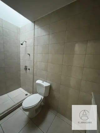 Casa en venta 4 dormitorios, Campos de San Isidro — Casa en Venta en Campos de San Isidro II, Zona 16, Guatemala, Ciudad — miniatura 10 de 17