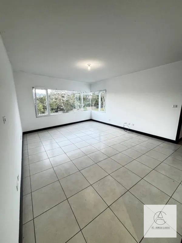 Casa en venta 4 dormitorios, Campos de San Isidro — Casa en Venta en Campos de San Isidro II, Zona 16, Guatemala, Ciudad — foto 9 de 17